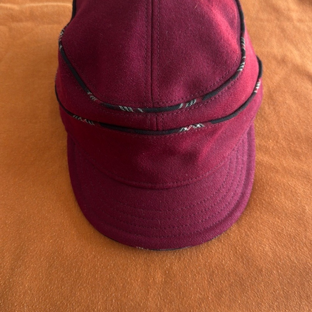 Woolrich Red Hat Classic Accessories